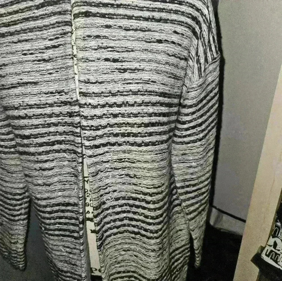 Cable & Gauge Womans Cardigan Sweater Size L - Picture 3 of 11